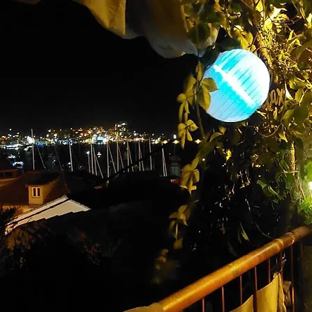 Panoramic View With Jacuzzi Apartment Vis Exterior photo