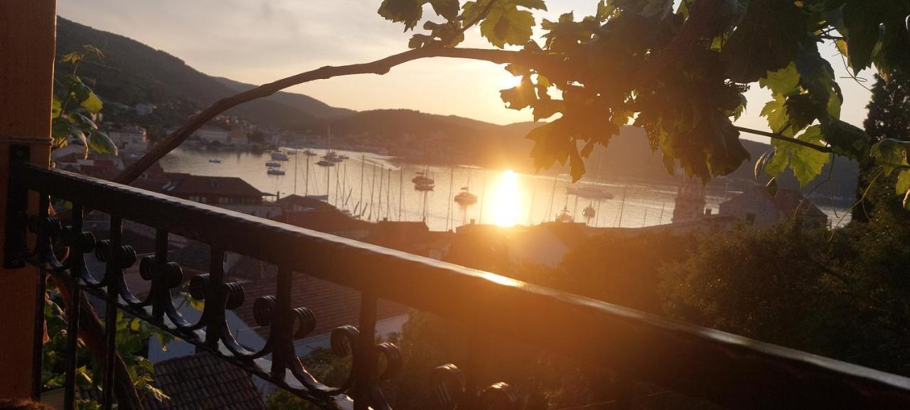 Panoramic View With Jacuzzi Apartment