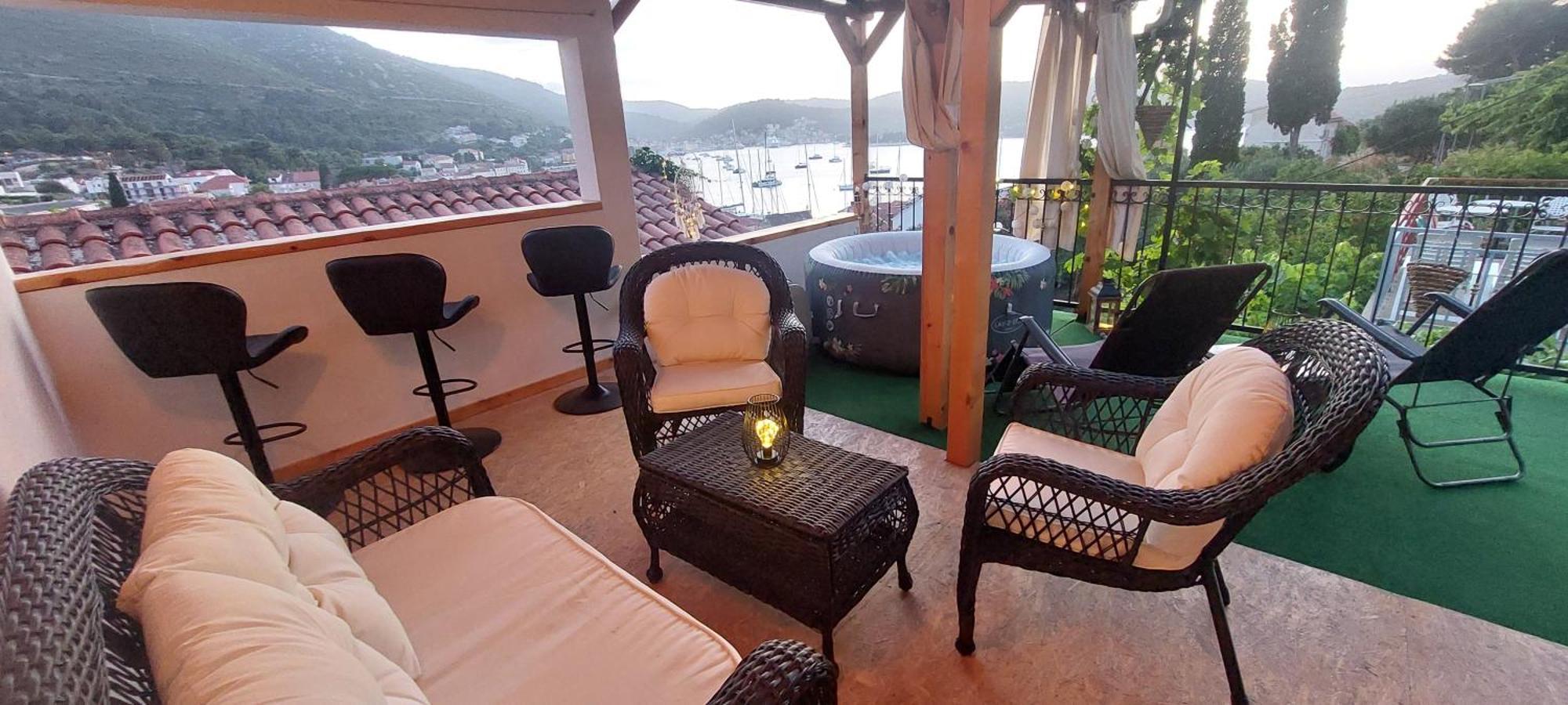 Panoramic View With Jacuzzi Apartment Vis